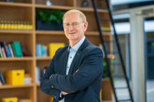 Vestigingsdirecteur Pascal bertrams van de vestiging Venlo.