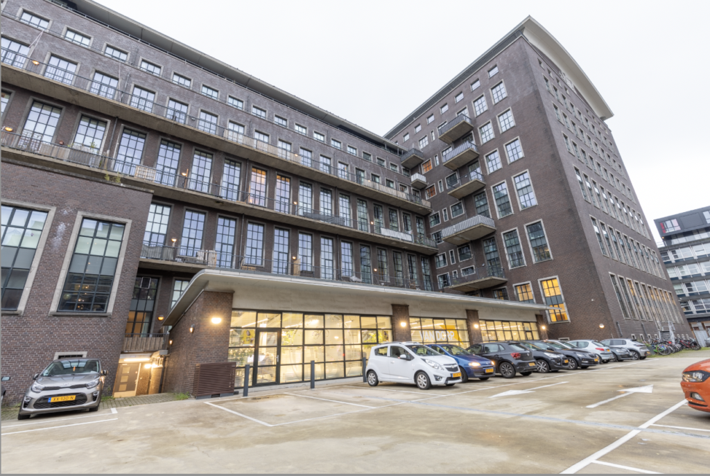 Het pand van de Van Dorp CISO-locatie Rotterdam Centrum.